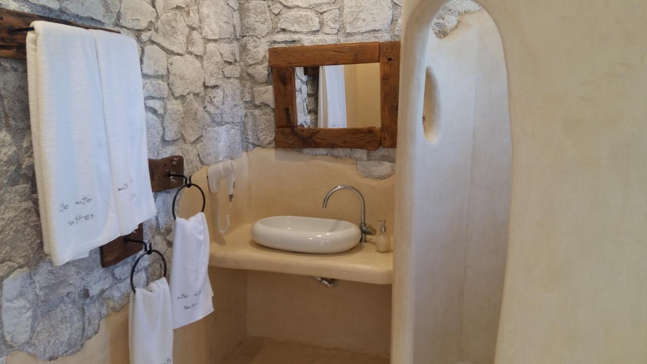 Milo Milo Suites Mandrakia Ngoại thất bức ảnh