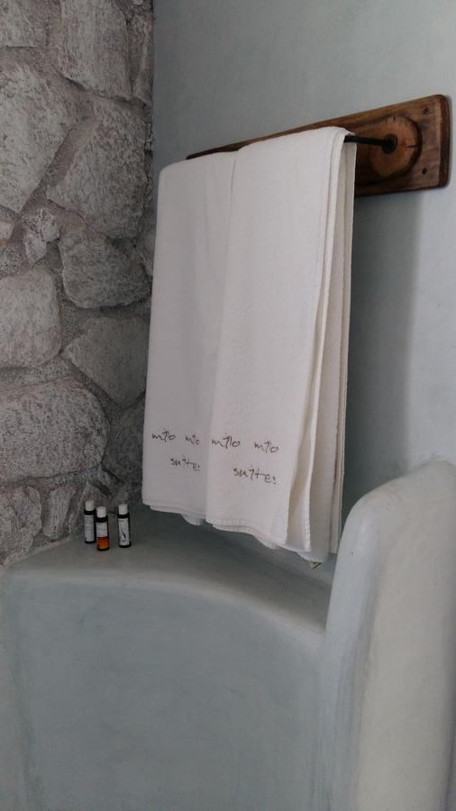 Milo Milo Suites Mandrakia Ngoại thất bức ảnh
